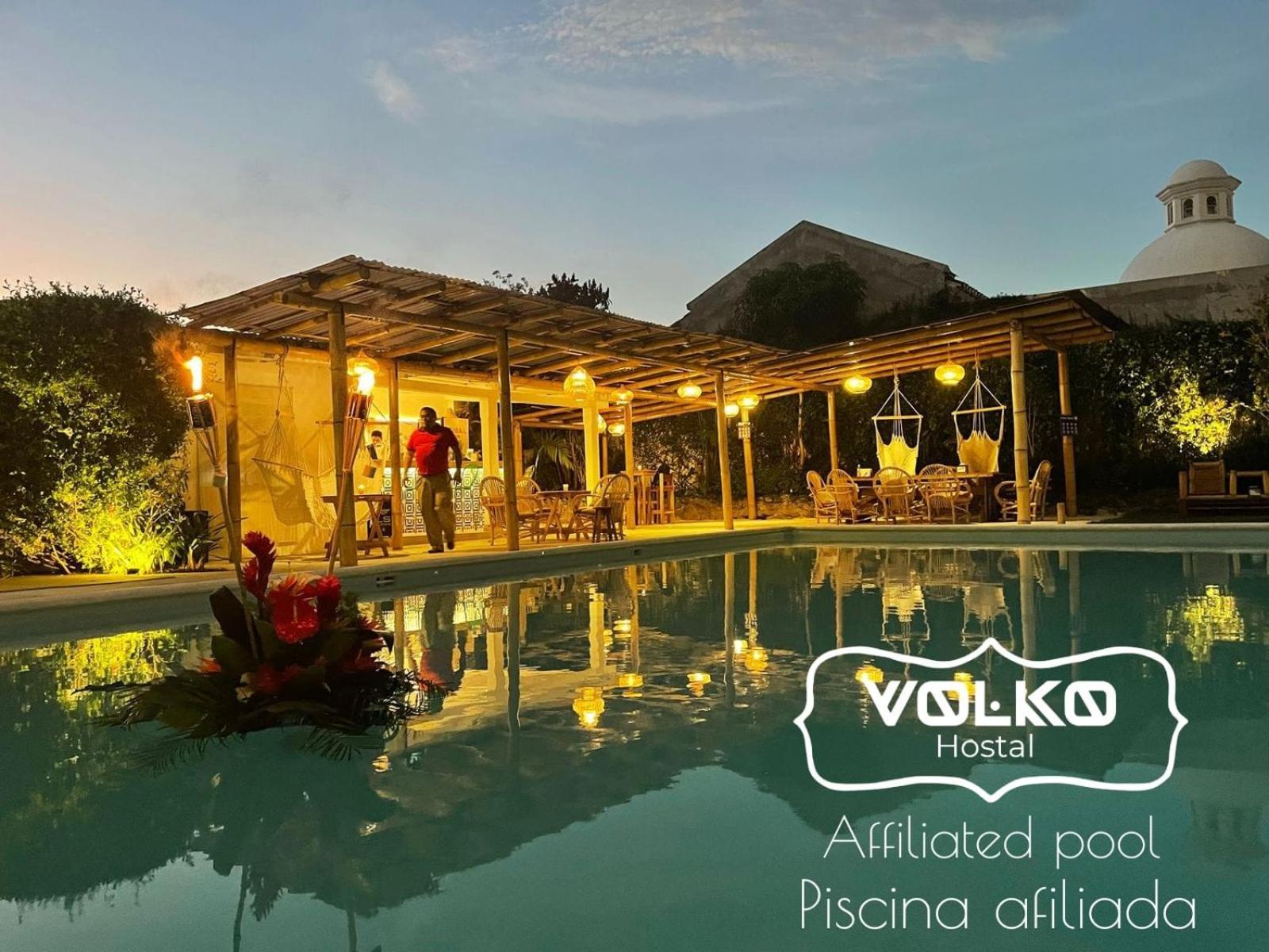Volko Party Hostel أنتيغوا غواتيمالا المظهر الخارجي الصورة